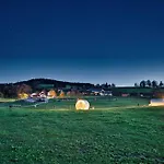 Camping Cowboy's Land *