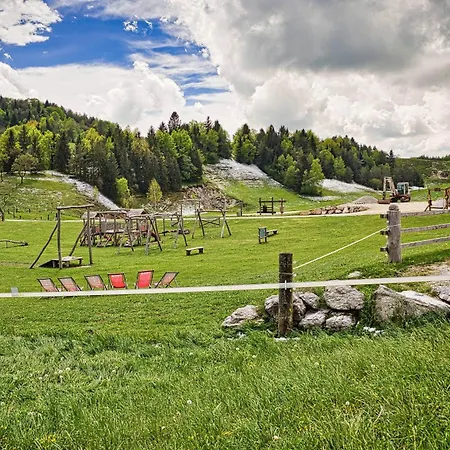 Camping Cowboy's Land