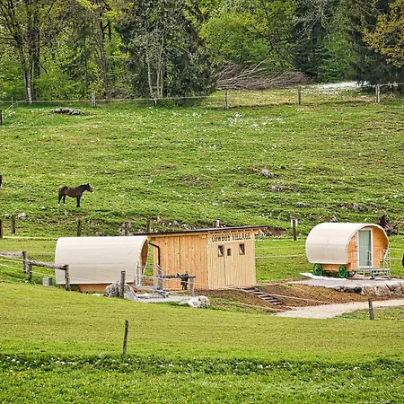 キャンプ場 Cowboy's Land Višnja Gora