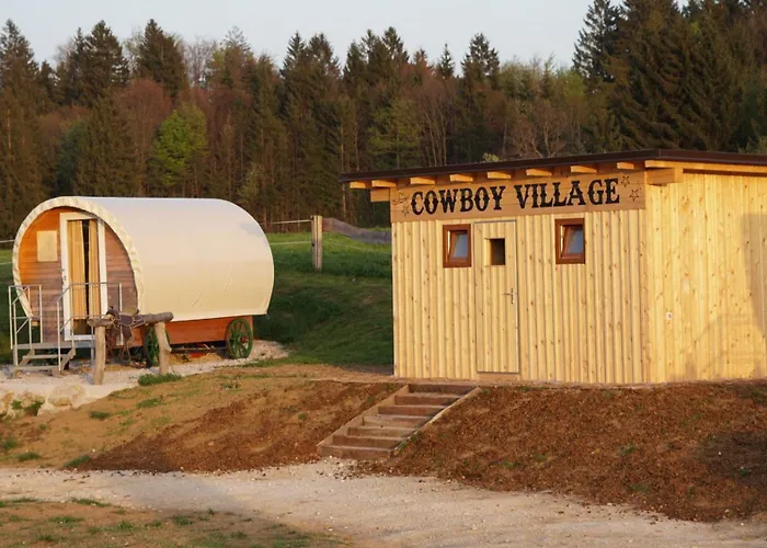 キャンプ場 Cowboy's Land